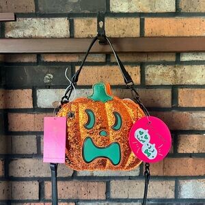 BRAND NEW BETSY JOHNSON crossbody/ hand bag